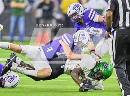 Thumbnail 1 in Huntsville vs. Port Neches-Groves (UIL Football 5A D2 Region 3 Quarterfinal) photogallery.