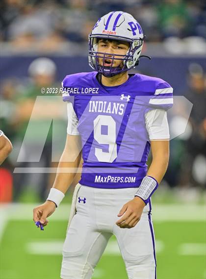 Thumbnail 1 in Huntsville vs. Port Neches-Groves (UIL Football 5A D2 Region 3 Quarterfinal) photogallery.