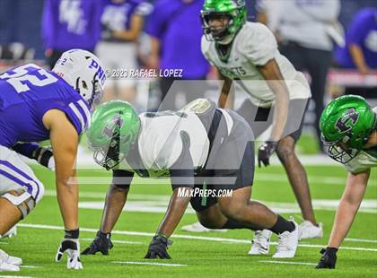 Thumbnail 3 in Huntsville vs. Port Neches-Groves (UIL Football 5A D2 Region 3 Quarterfinal) photogallery.