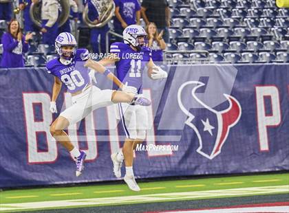 Thumbnail 1 in Huntsville vs. Port Neches-Groves (UIL Football 5A D2 Region 3 Quarterfinal) photogallery.