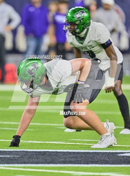 Thumbnail 1 in Huntsville vs. Port Neches-Groves (UIL Football 5A D2 Region 3 Quarterfinal) photogallery.