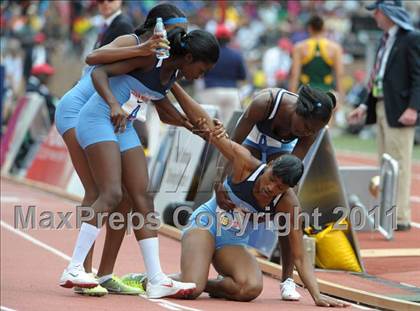 Thumbnail 2 in 117th Penn Relays (Saturday's Competition) photogallery.