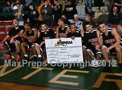 Thumbnail 2 in OTC Middle College vs. Tuckahoe (NYSPHSAA Class C Final) photogallery.