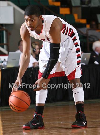 Thumbnail 3 in OTC Middle College vs. Tuckahoe (NYSPHSAA Class C Final) photogallery.
