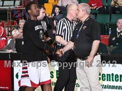 Thumbnail 2 in OTC Middle College vs. Tuckahoe (NYSPHSAA Class C Final) photogallery.