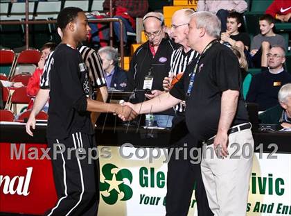Thumbnail 3 in OTC Middle College vs. Tuckahoe (NYSPHSAA Class C Final) photogallery.