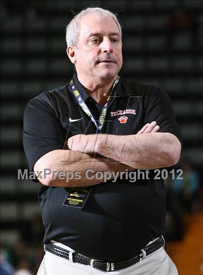 Thumbnail 1 in OTC Middle College vs. Tuckahoe (NYSPHSAA Class C Final) photogallery.