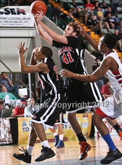 Thumbnail 1 in OTC Middle College vs. Tuckahoe (NYSPHSAA Class C Final) photogallery.