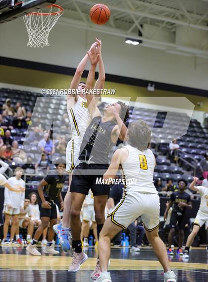 Thumbnail 1 in Kaufman vs Forney (Kaufman Tournament) photogallery.