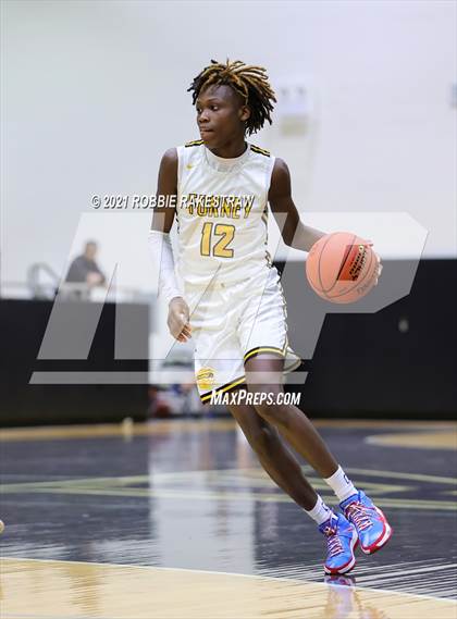 Thumbnail 1 in Kaufman vs Forney (Kaufman Tournament) photogallery.