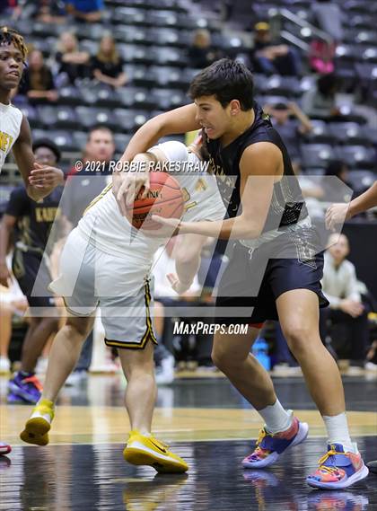 Thumbnail 1 in Kaufman vs Forney (Kaufman Tournament) photogallery.