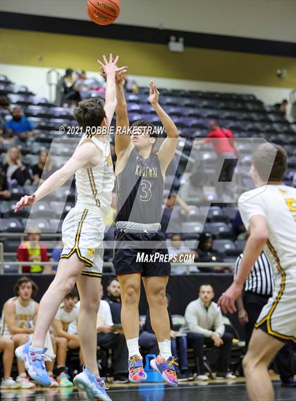 Thumbnail 2 in Kaufman vs Forney (Kaufman Tournament) photogallery.