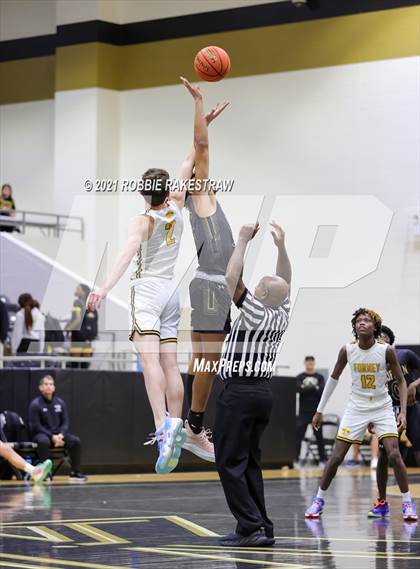 Thumbnail 1 in Kaufman vs Forney (Kaufman Tournament) photogallery.