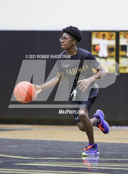 Thumbnail 1 in Kaufman vs Forney (Kaufman Tournament) photogallery.