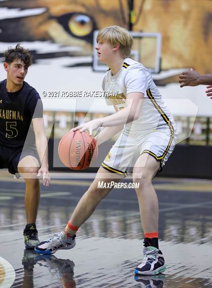 Thumbnail 3 in Kaufman vs Forney (Kaufman Tournament) photogallery.