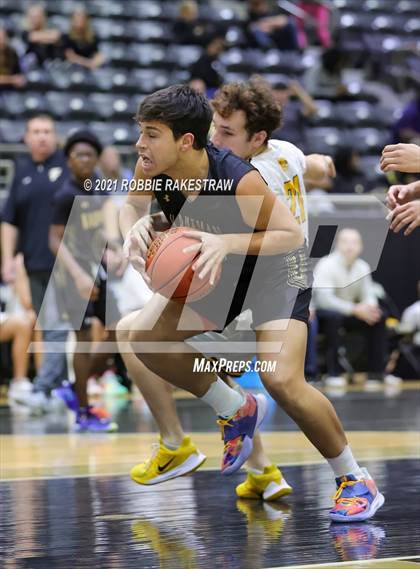 Thumbnail 2 in Kaufman vs Forney (Kaufman Tournament) photogallery.