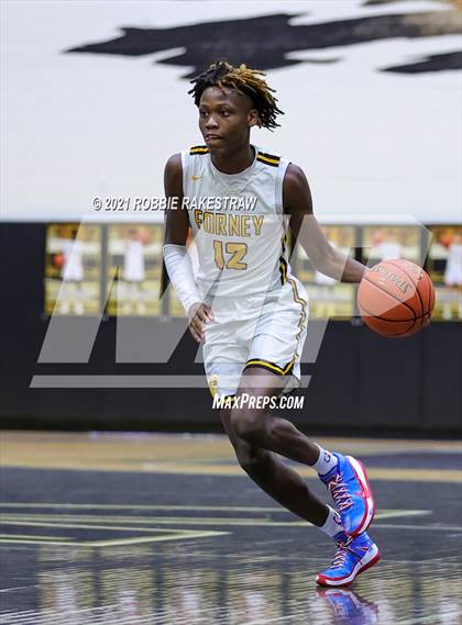 Thumbnail 2 in Kaufman vs Forney (Kaufman Tournament) photogallery.