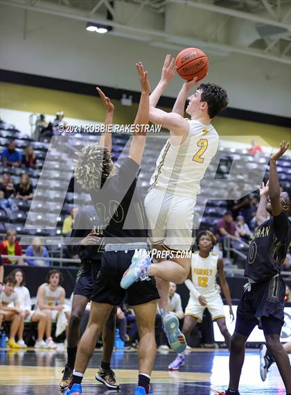 Thumbnail 1 in Kaufman vs Forney (Kaufman Tournament) photogallery.