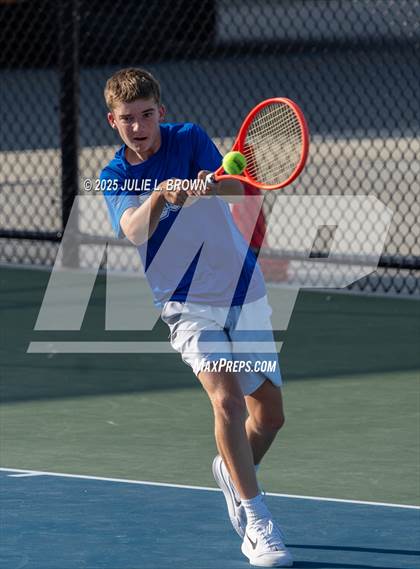 Thumbnail 2 in North Central vs Indianapolis Bishop Chatard (IHSAA Section 26 Semifinal) photogallery.