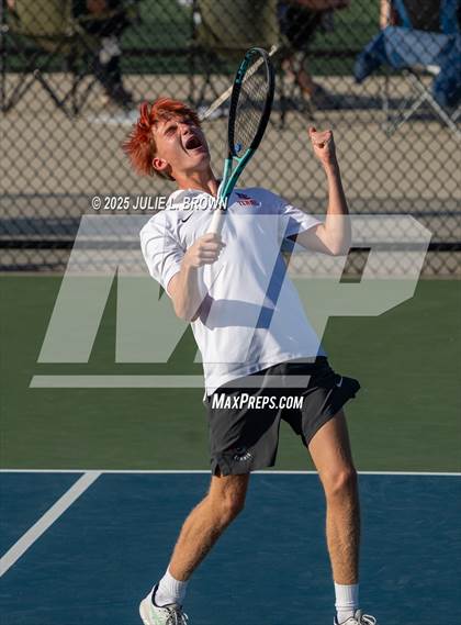 Thumbnail 1 in North Central vs Indianapolis Bishop Chatard (IHSAA Section 26 Semifinal) photogallery.