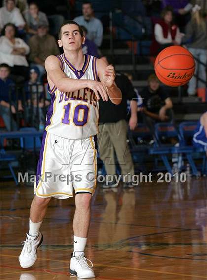Thumbnail 2 in Williamsville vs Newark (Riverton Shootout) photogallery.
