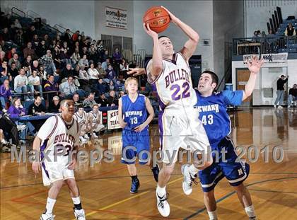 Thumbnail 3 in Williamsville vs Newark (Riverton Shootout) photogallery.
