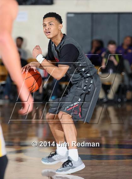 Thumbnail 3 in Montverde Academy vs. Wayne (City of Palms Classic) photogallery.