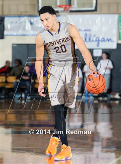 Thumbnail 2 in Montverde Academy vs. Wayne (City of Palms Classic) photogallery.