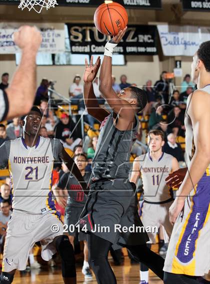 Thumbnail 3 in Montverde Academy vs. Wayne (City of Palms Classic) photogallery.