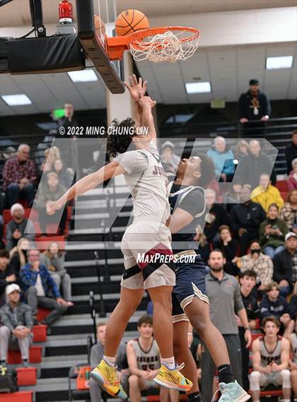 Thumbnail 1 in St. John Bosco @ JSerra Catholic (CIF SS D1 Semifinal) photogallery.