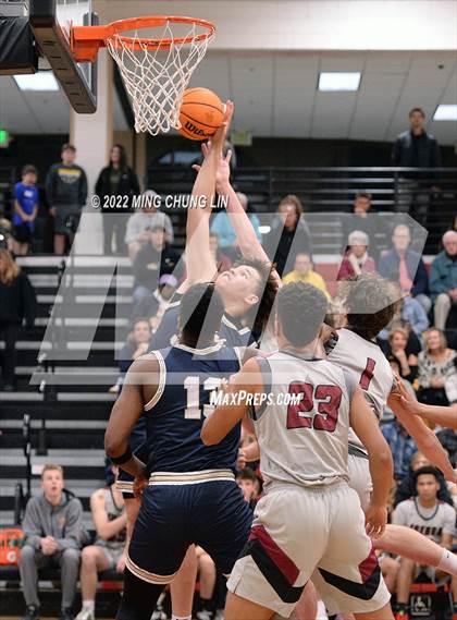 Thumbnail 2 in St. John Bosco @ JSerra Catholic (CIF SS D1 Semifinal) photogallery.