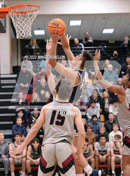 Thumbnail 1 in St. John Bosco @ JSerra Catholic (CIF SS D1 Semifinal) photogallery.