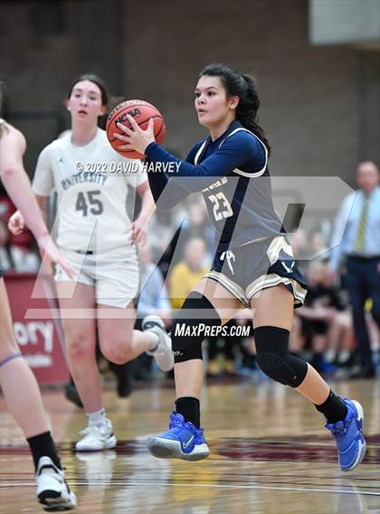 Thumbnail 1 in The Vanguard School vs. University (CHSAA 3A Final 4) photogallery.