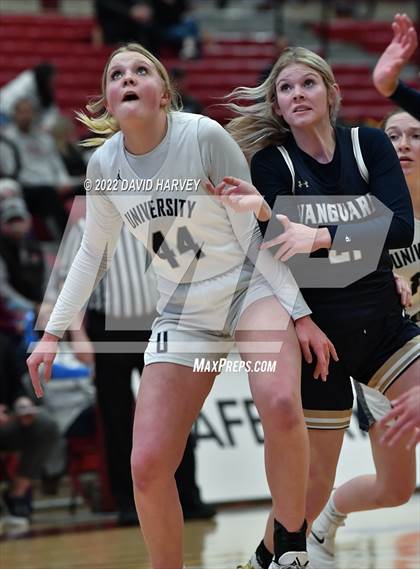 Thumbnail 3 in The Vanguard School vs. University (CHSAA 3A Final 4) photogallery.