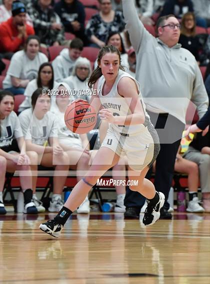 Thumbnail 1 in The Vanguard School vs. University (CHSAA 3A Final 4) photogallery.
