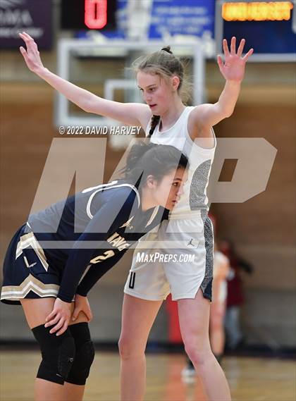 Thumbnail 1 in The Vanguard School vs. University (CHSAA 3A Final 4) photogallery.