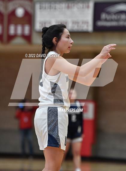 Thumbnail 1 in The Vanguard School vs. University (CHSAA 3A Final 4) photogallery.