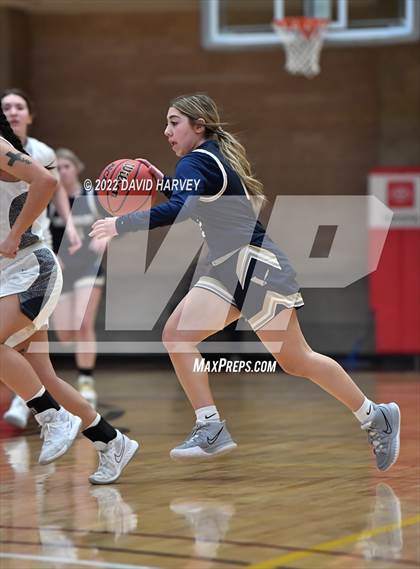 Thumbnail 3 in The Vanguard School vs. University (CHSAA 3A Final 4) photogallery.