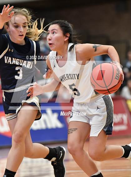 Thumbnail 1 in The Vanguard School vs. University (CHSAA 3A Final 4) photogallery.