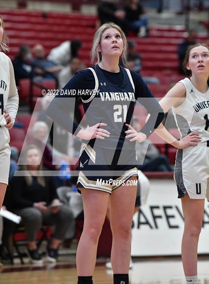 Thumbnail 3 in The Vanguard School vs. University (CHSAA 3A Final 4) photogallery.