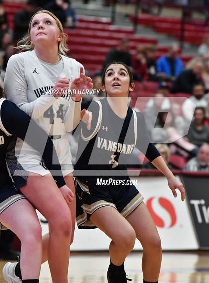 Thumbnail 1 in The Vanguard School vs. University (CHSAA 3A Final 4) photogallery.