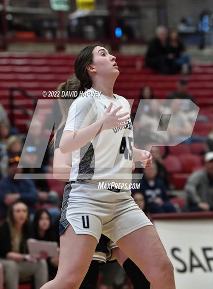 Thumbnail 2 in The Vanguard School vs. University (CHSAA 3A Final 4) photogallery.