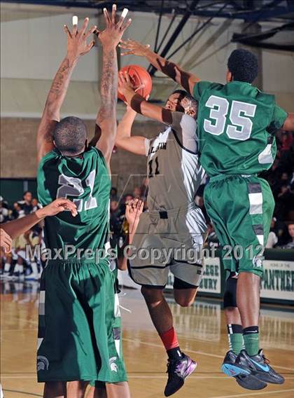 Thumbnail 1 in Elmont Memorial vs. Baldwin (Class AA Semifinal) photogallery.
