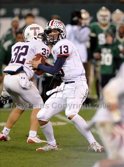Thumbnail 3 in Tesoro vs. Poly (CIF SS PAC-5 Final) photogallery.