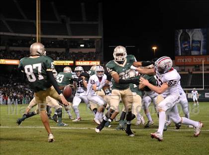 Thumbnail 2 in Tesoro vs. Poly (CIF SS PAC-5 Final) photogallery.