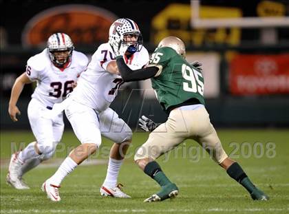 Thumbnail 3 in Tesoro vs. Poly (CIF SS PAC-5 Final) photogallery.