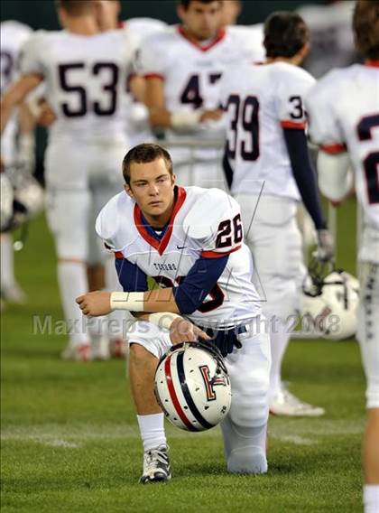 Thumbnail 3 in Tesoro vs. Poly (CIF SS PAC-5 Final) photogallery.