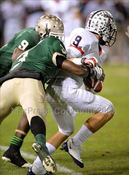 Thumbnail 2 in Tesoro vs. Poly (CIF SS PAC-5 Final) photogallery.