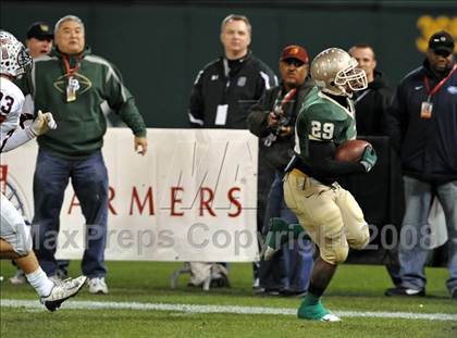 Thumbnail 2 in Tesoro vs. Poly (CIF SS PAC-5 Final) photogallery.