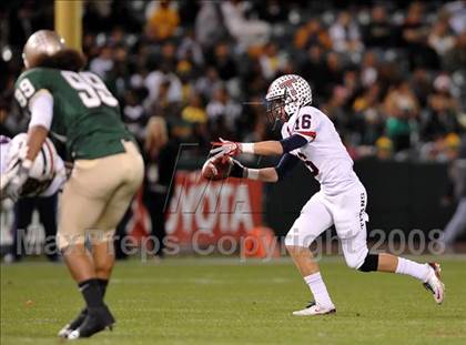 Thumbnail 2 in Tesoro vs. Poly (CIF SS PAC-5 Final) photogallery.